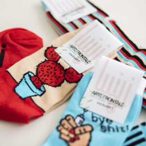SocksArt  "Pop" LUIGI NOTARNICOLA Calze d'Autore Artefrontale - immagine 4